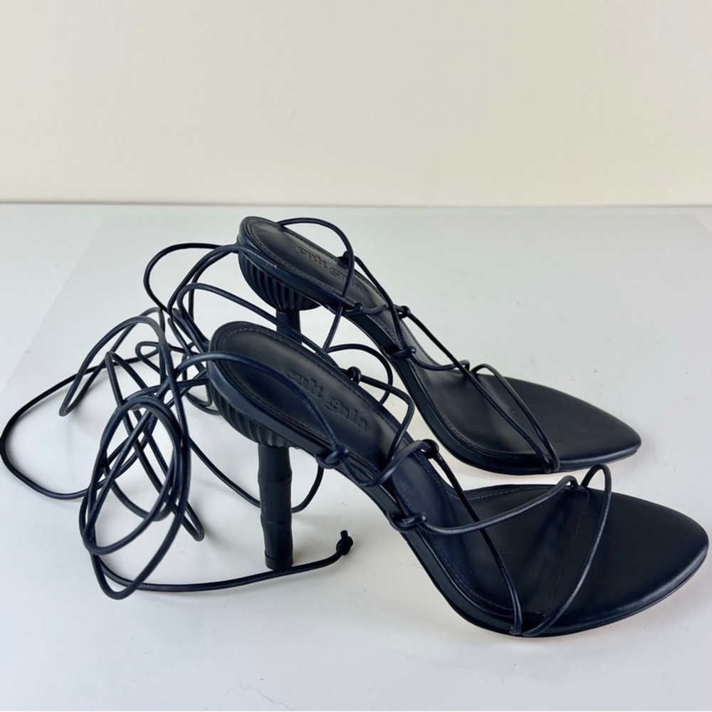 NEW CULT GAIA NAVY LEATHER STRAPPY SANDALS - Picture 9 of 14